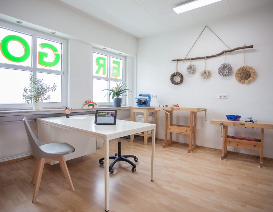 6D2723CD-BD14-4CE6-8D31-9C846276296C